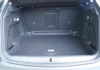 Peugeot 3008 - 09