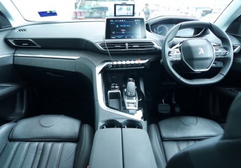 Peugeot 3008 - 11