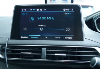 Peugeot 3008 - 13