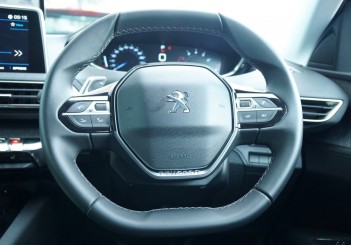 Peugeot 3008 - 14